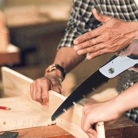 FoldableHandsaw™ - Zweige schneller beschneiden